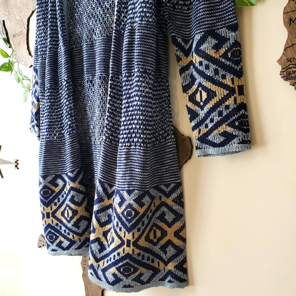 NWOT🔥Boho Hooded Knit Cardigan💙 - Picture 3 of 7